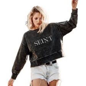 NWT SIZE XL-2XL Seint Women's Charcoal Sweatshirt
